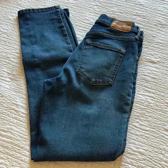 Everlane - Picture 4 of 5